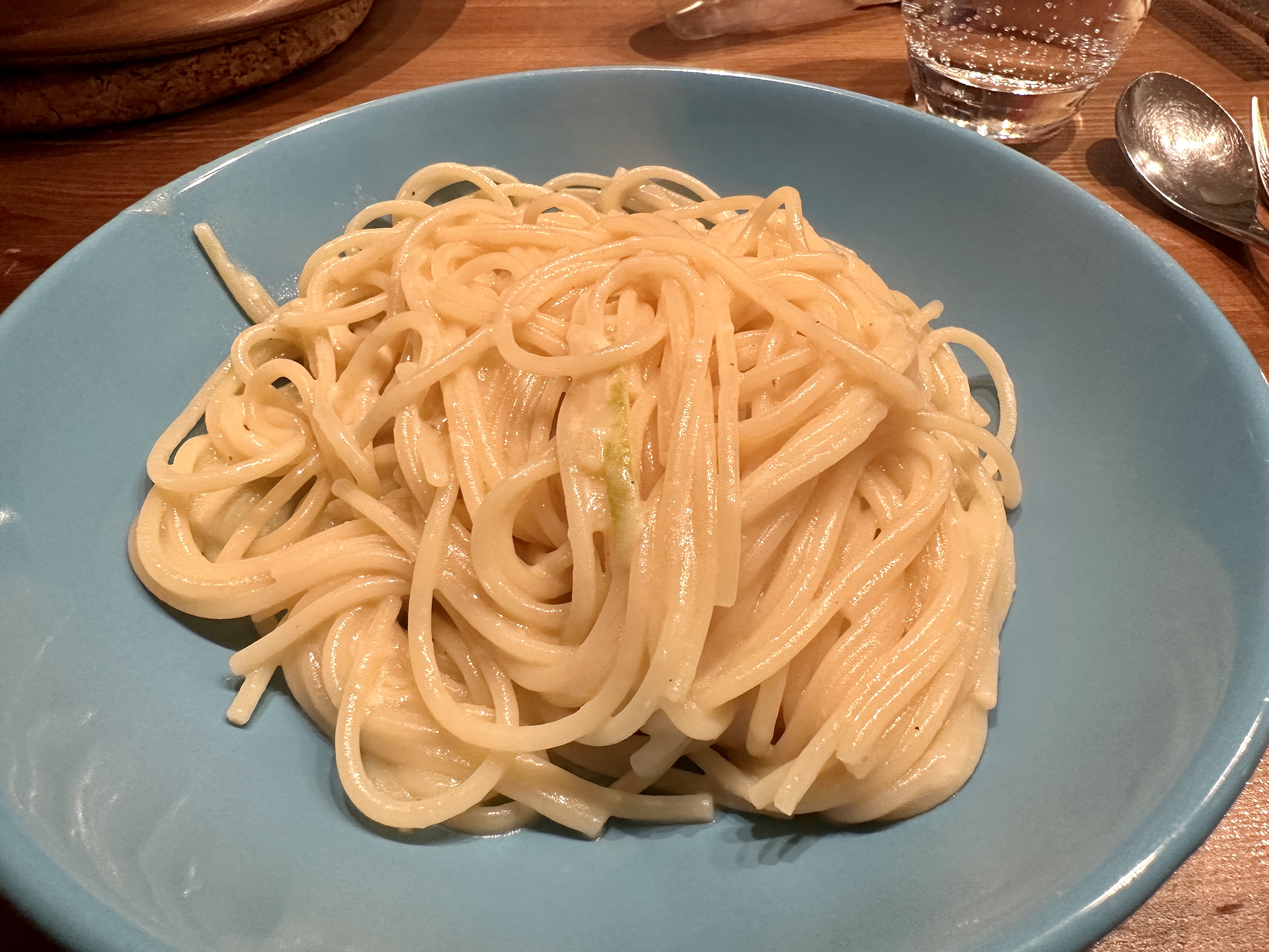 <i>Zitronen-Spaghetti</i><i>mit Parmesan</i>
